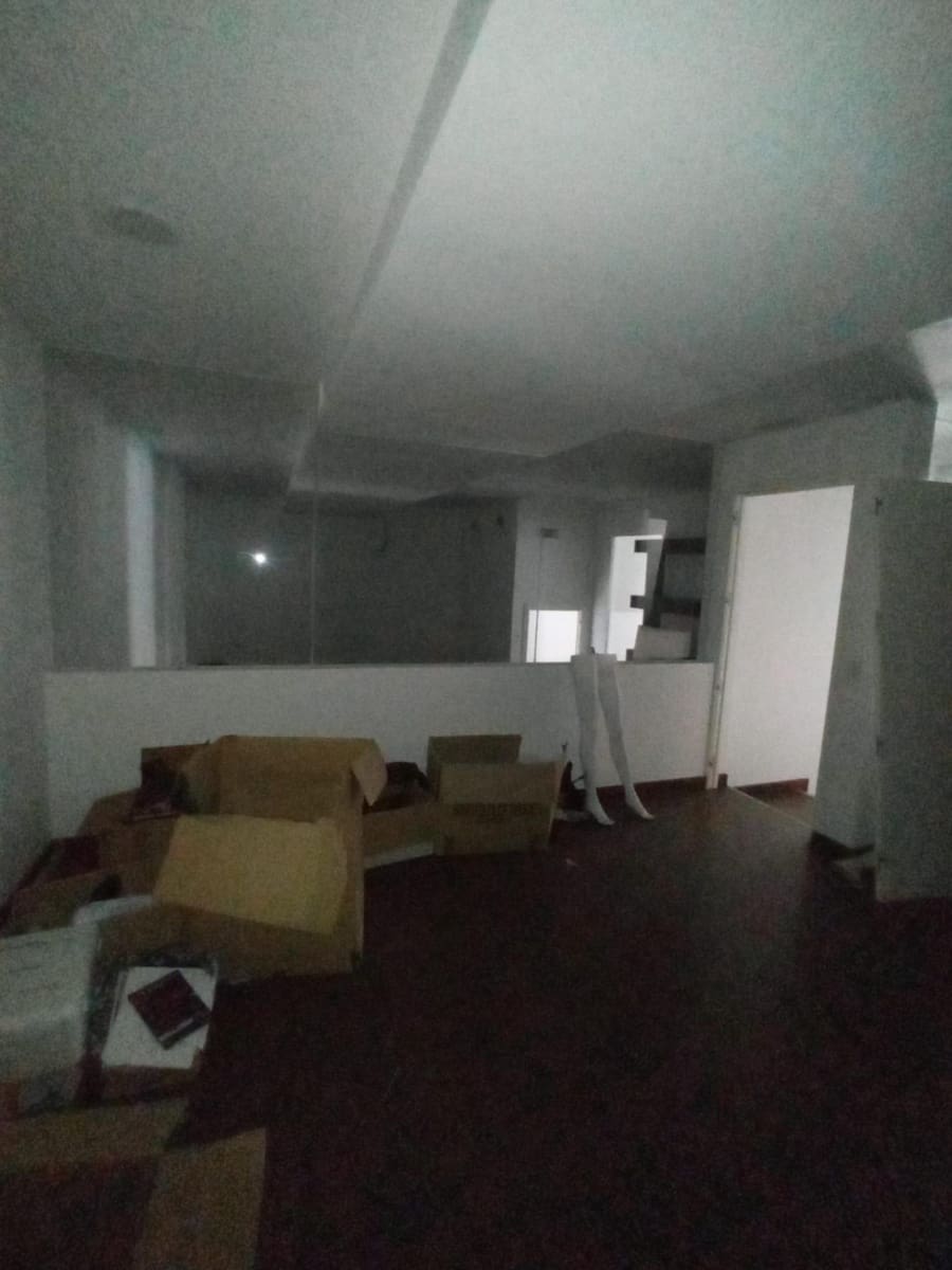 5 bedroom Commercial for sale in Muchamiel / Mutxamel - € 250,000 (Ref: 10029446)