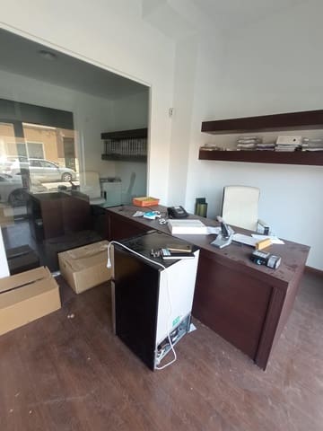 5 bedroom Commercial for sale in Muchamiel / Mutxamel - € 250,000 (Ref: 10029446)