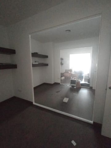 5 bedroom Commercial for sale in Muchamiel / Mutxamel - € 250,000 (Ref: 10029446)