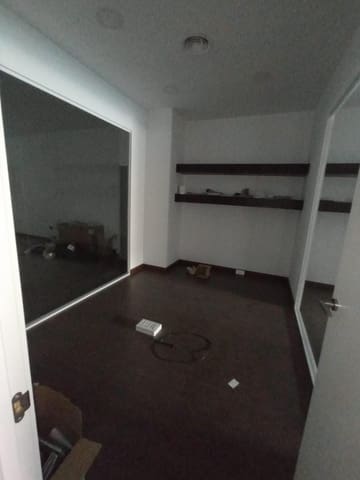 5 bedroom Commercial for sale in Muchamiel / Mutxamel - € 250,000 (Ref: 10029446)