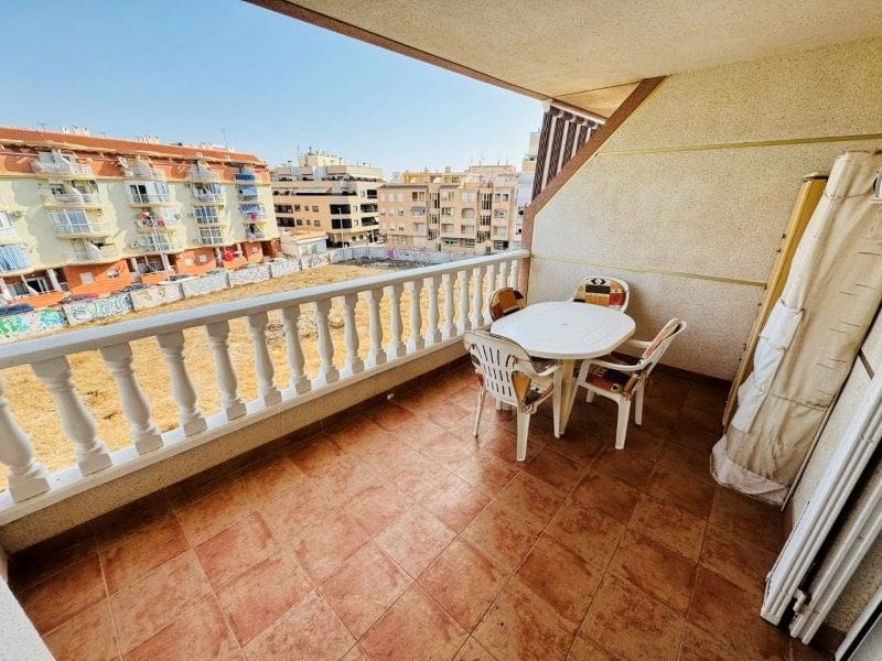 2 slaapkamer Appartement te koop in Torrevieja met garage - € 209.000 (Ref: 10086245)