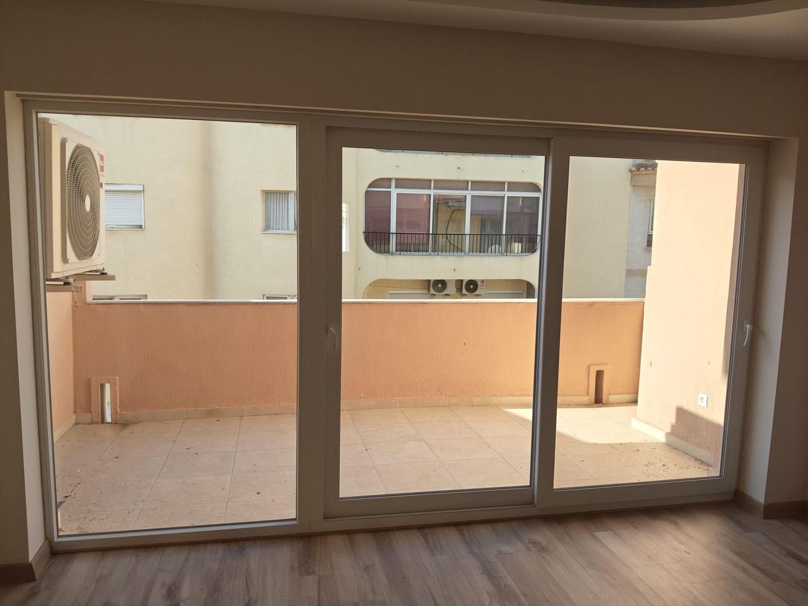 3 makuuhuone Huoneisto myytävänä paikassa Calpe / Calp - 385 000 € (Ref: 10091185)