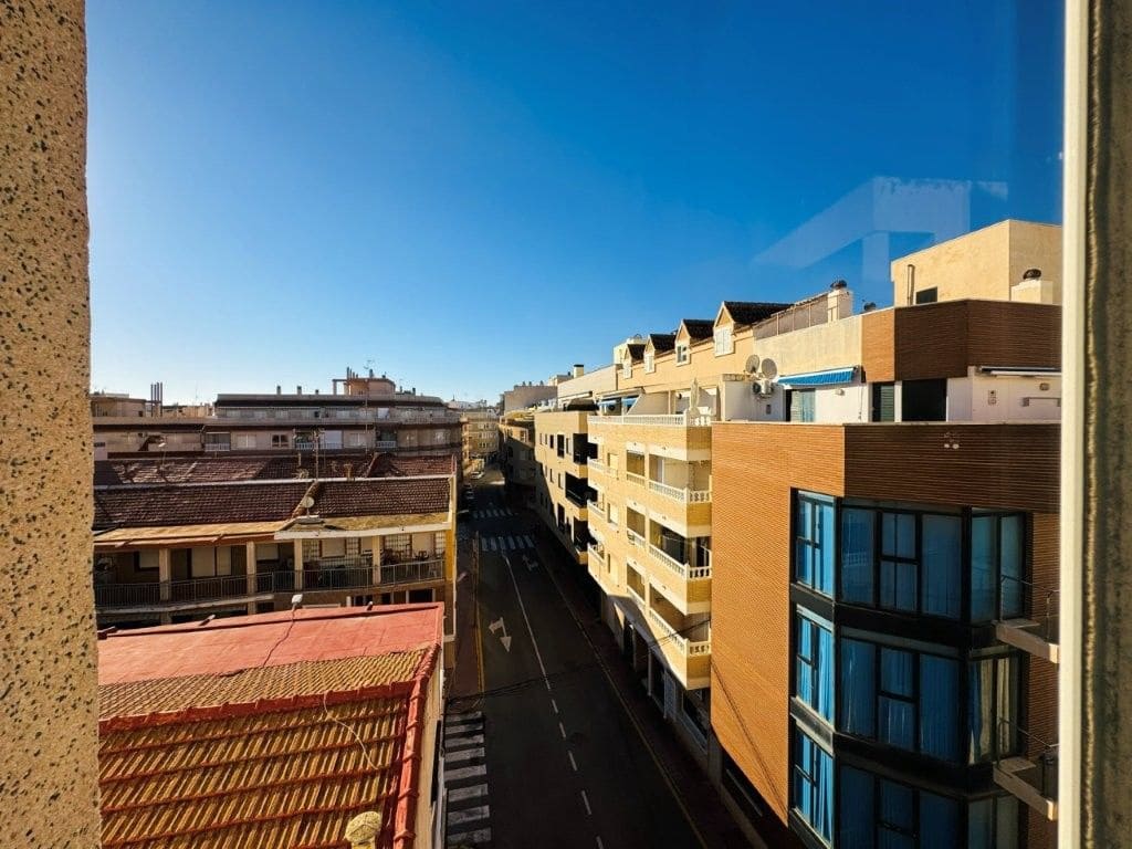 2 soveværelse Lejlighed til salg i Torrevieja - € 159.000 (Ref: 10177229)