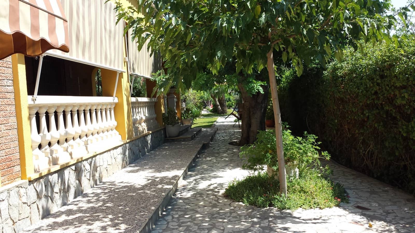 4 bedroom Villa for sale in Muchamiel / Mutxamel with pool garage - € 444,900 (Ref: 7735258)