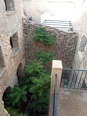 7 quarto Casa em Banda para venda em Torremanzanas - 100 000 € (Ref: 7840289)