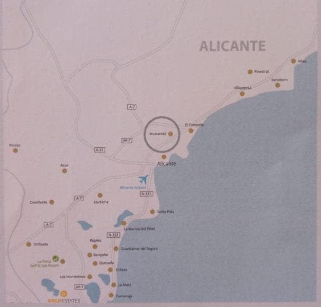 Grunde uden byggetilladelser til salg i Muchamiel / Mutxamel - € 54.000 (Ref: 8040774)