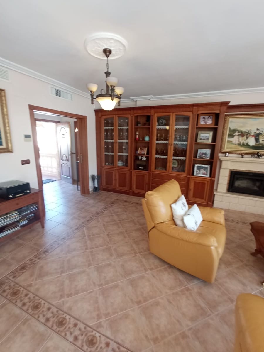 3 bedroom Villa for sale in Cala d'Or with pool garage - € 590,000 (Ref: 8529837)