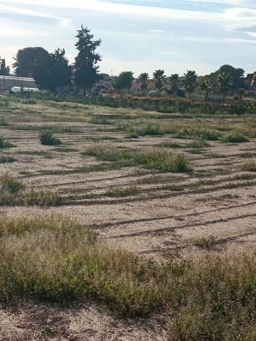 Undeveloped Land for sale in Muchamiel / Mutxamel - € 265,000 (Ref: 8751067)