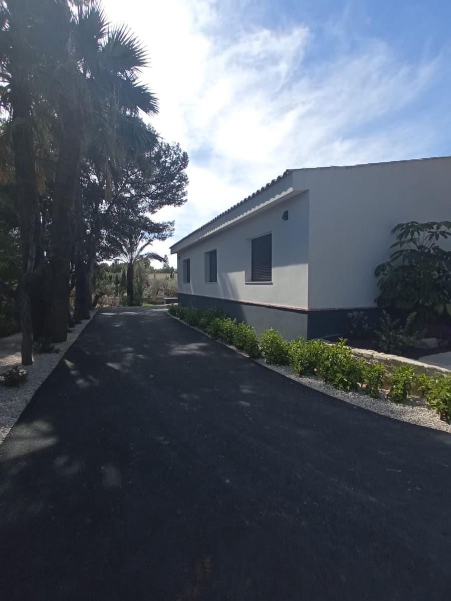 5 sypialnia Willa na sprzedaż w Muchamiel / Mutxamel z garażem - 1 600 000 € (Ref: 8930393)