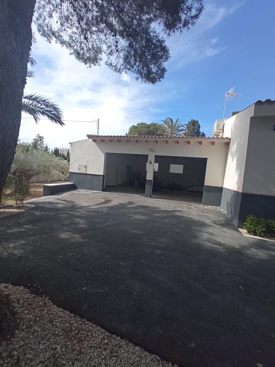 5 sypialnia Willa na sprzedaż w Muchamiel / Mutxamel z garażem - 1 600 000 € (Ref: 8930393)