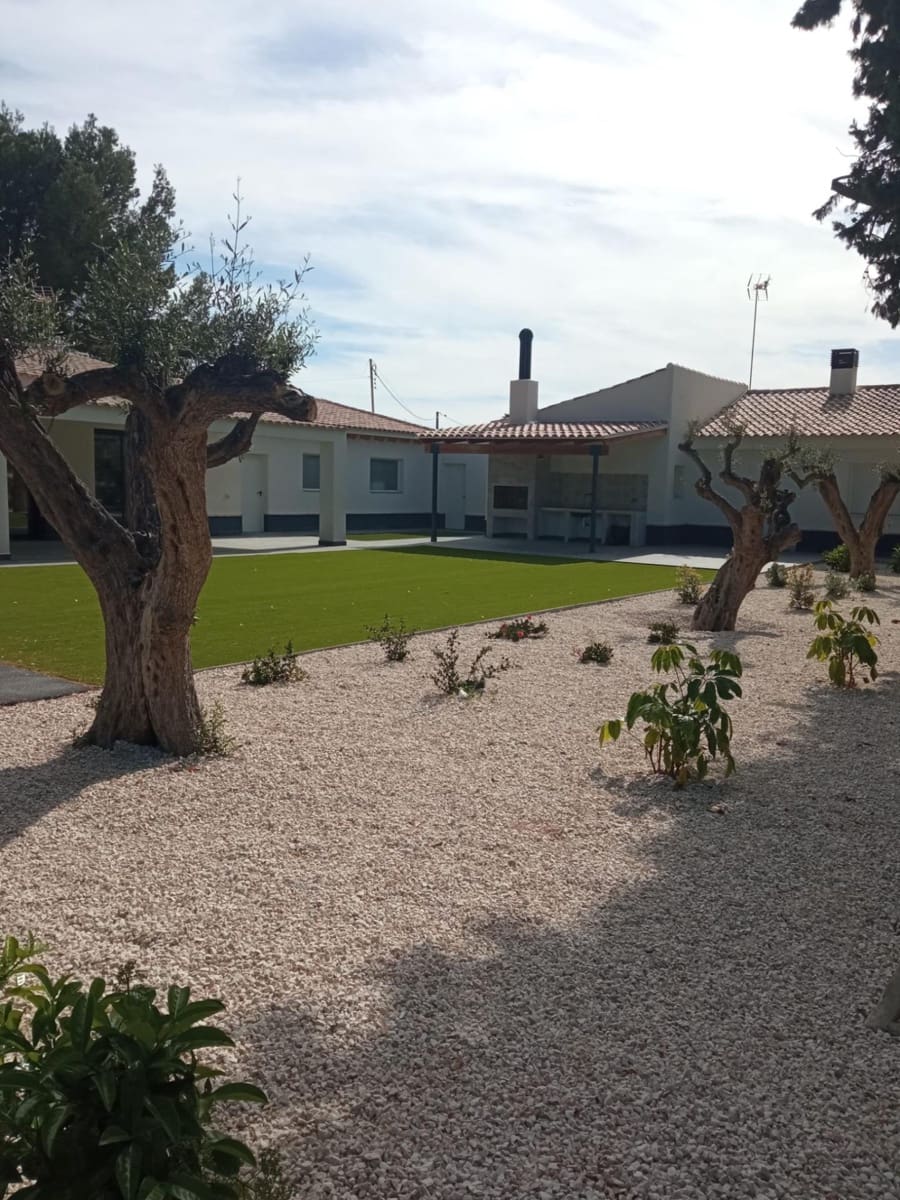 5 sypialnia Willa na sprzedaż w Muchamiel / Mutxamel z garażem - 1 600 000 € (Ref: 8930393)