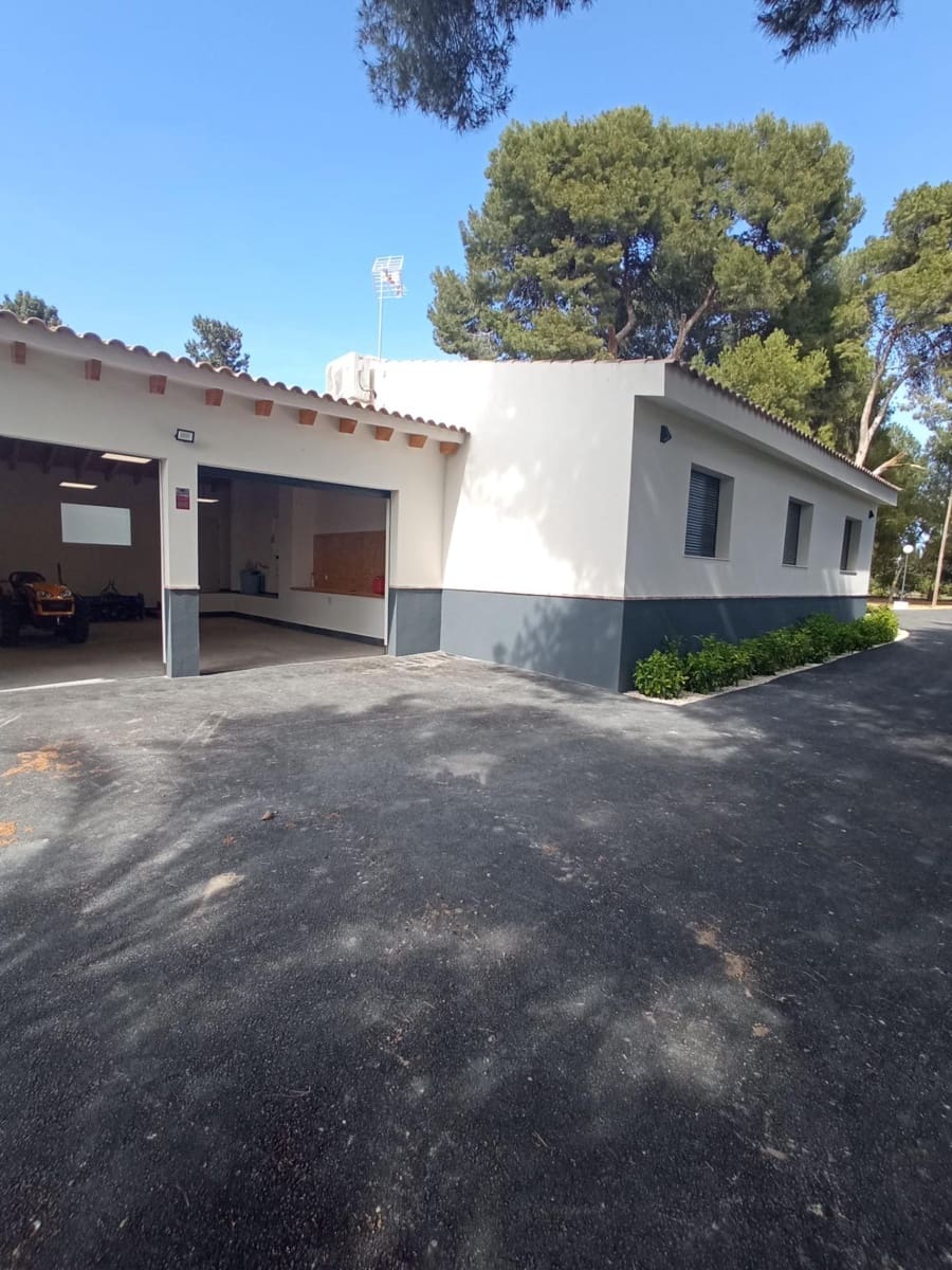 5 sypialnia Willa na sprzedaż w Muchamiel / Mutxamel z garażem - 1 600 000 € (Ref: 8930393)