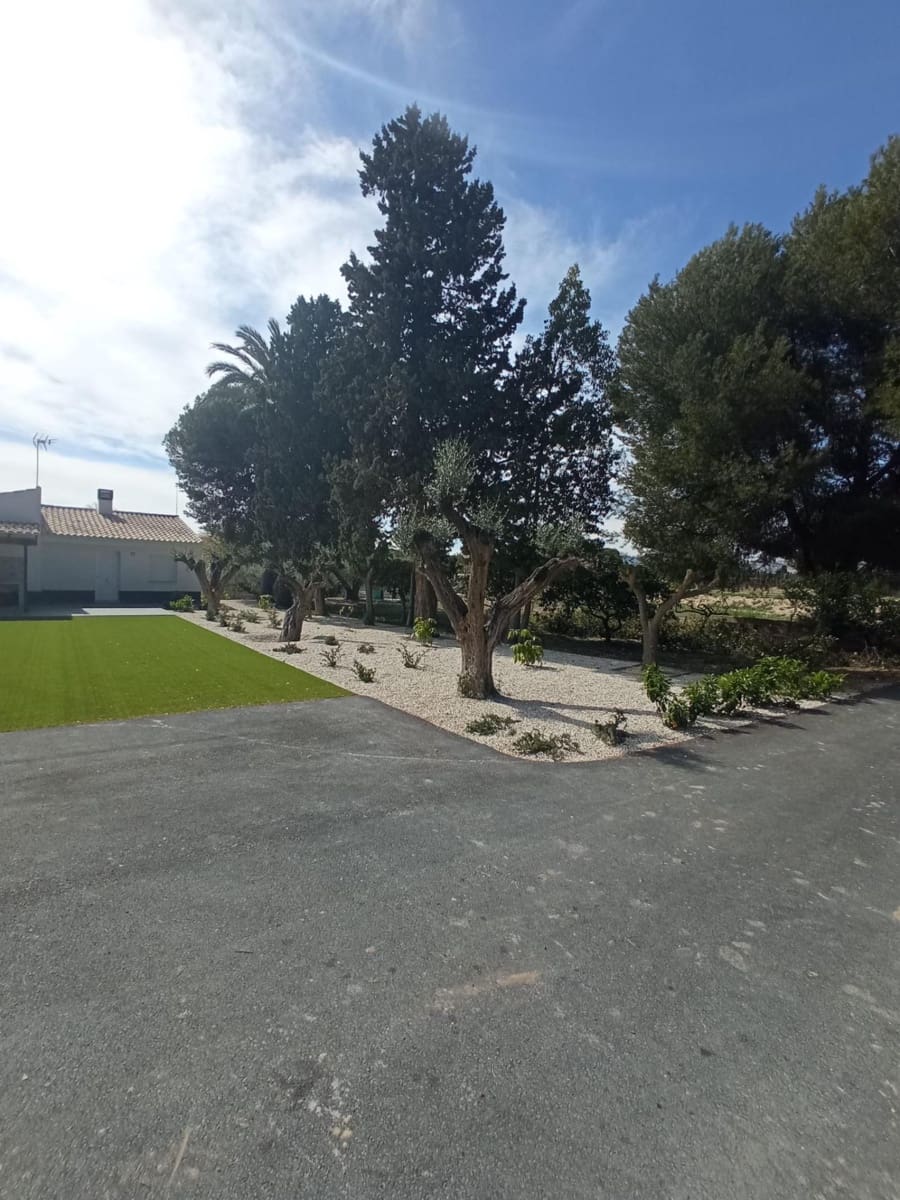 5 sypialnia Willa na sprzedaż w Muchamiel / Mutxamel z garażem - 1 600 000 € (Ref: 8930393)