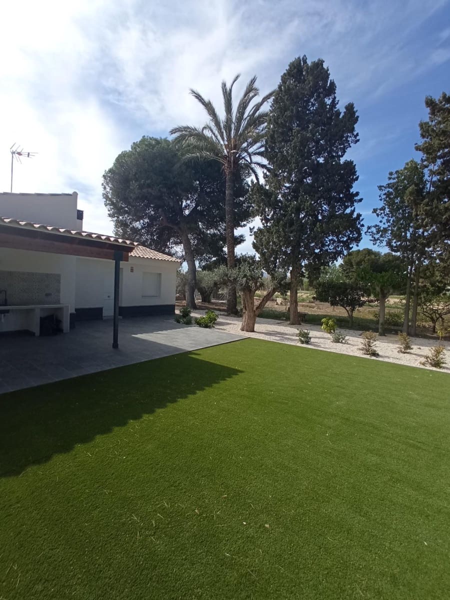 5 sypialnia Willa na sprzedaż w Muchamiel / Mutxamel z garażem - 1 600 000 € (Ref: 8930393)