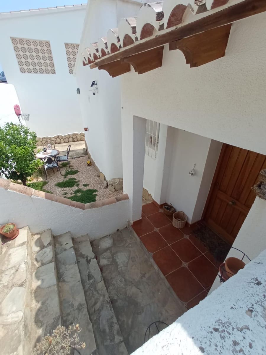 2 soveværelse Villa til salg i Cumbre del Sol med swimmingpool garage - € 299.000 (Ref: 9059380)