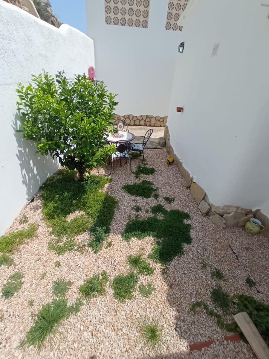 2 soveværelse Villa til salg i Cumbre del Sol med swimmingpool garage - € 299.000 (Ref: 9059380)