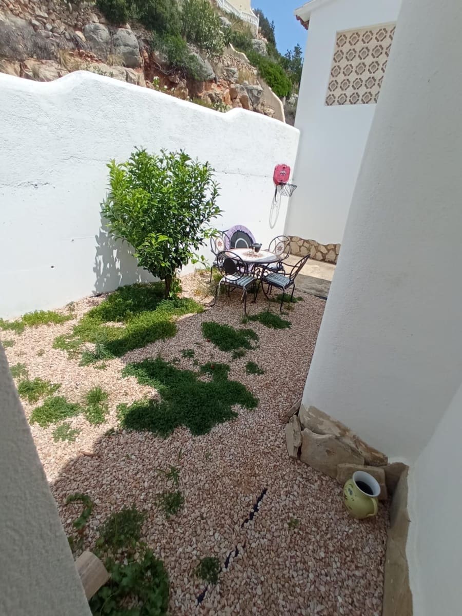 2 soveværelse Villa til salg i Cumbre del Sol med swimmingpool garage - € 299.000 (Ref: 9059380)