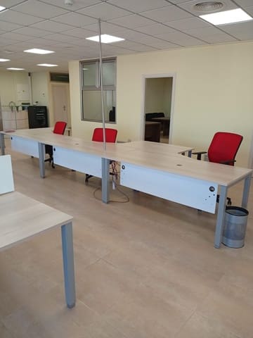 Empresa para venda em Alkabir, El Campello com garagem - 850 000 € (Ref: 9126787)