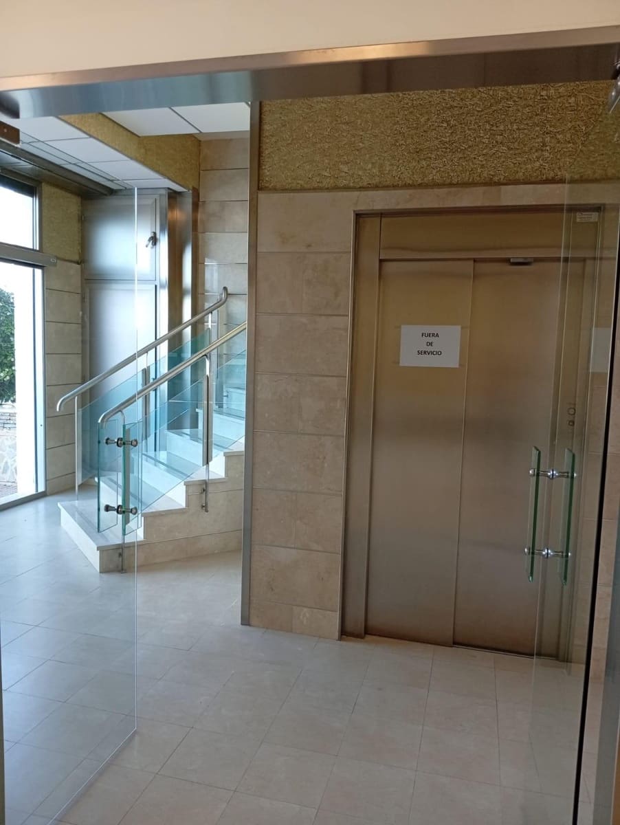 Azienda in vendita in Alkabir con garage - 850.000 € (Rif: 9126787)