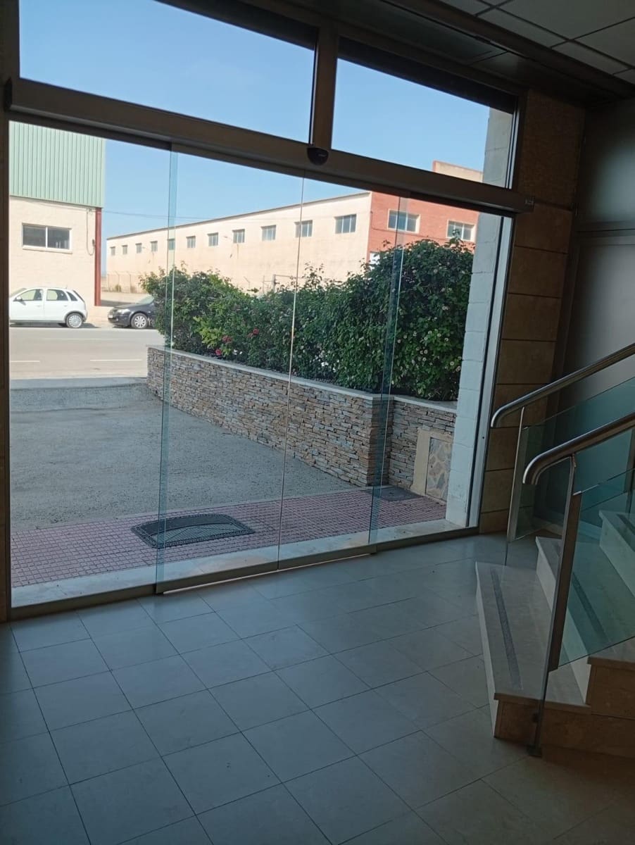 Azienda in vendita in Alkabir con garage - 850.000 € (Rif: 9126787)