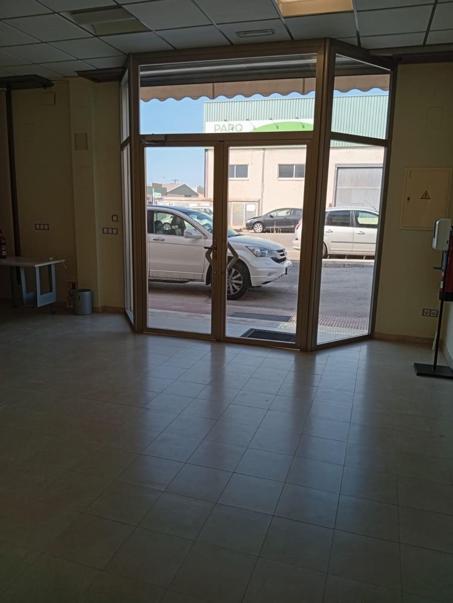 Azienda in vendita in Alkabir con garage - 850.000 € (Rif: 9126787)