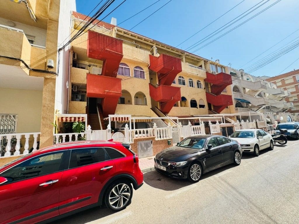 1 soverom Leilighet til salgs i Torrevieja - € 94 000 (Ref: 9132393)