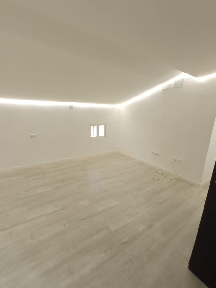 5 soveværelse Byhus til salg i Orxeta med garage - € 319.900 (Ref: 9191064)