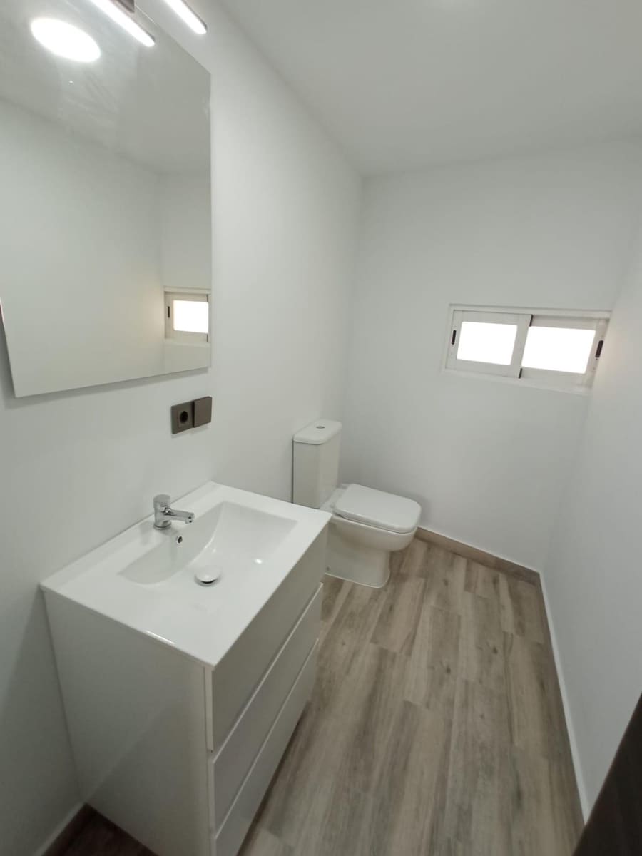 5 soveværelse Byhus til salg i Orxeta med garage - € 319.900 (Ref: 9191064)