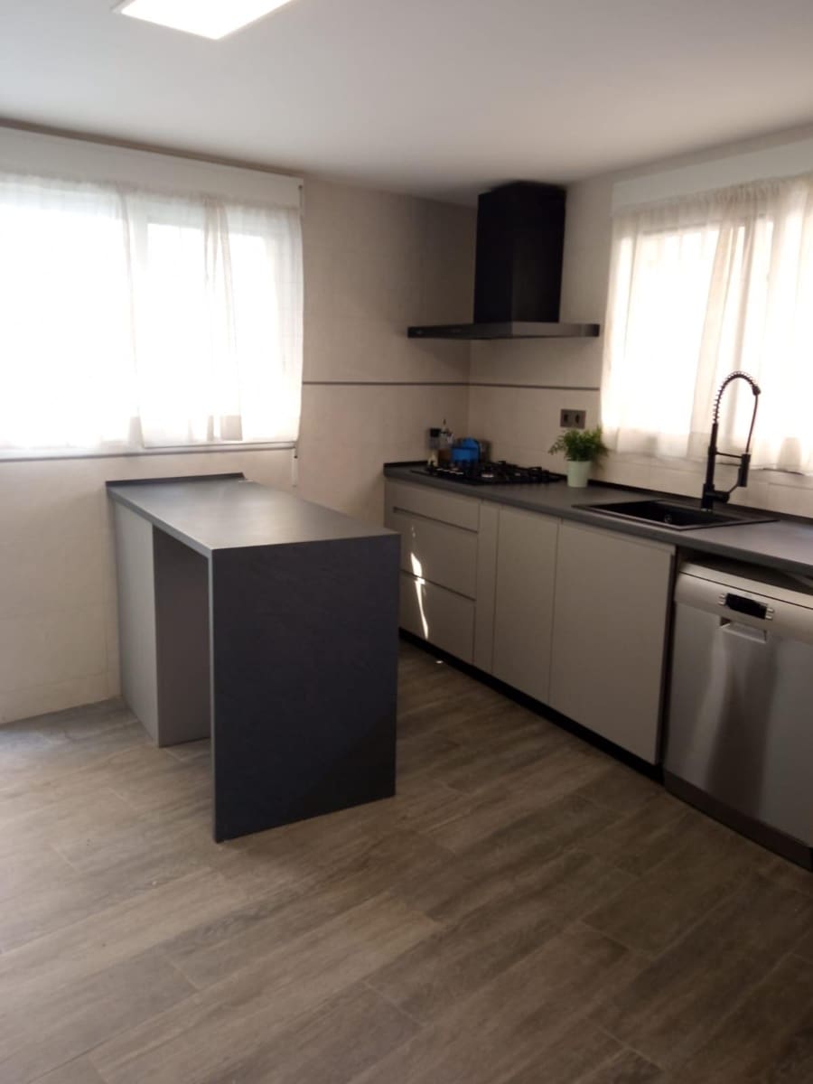 5 soveværelse Byhus til salg i Orxeta med garage - € 319.900 (Ref: 9191064)