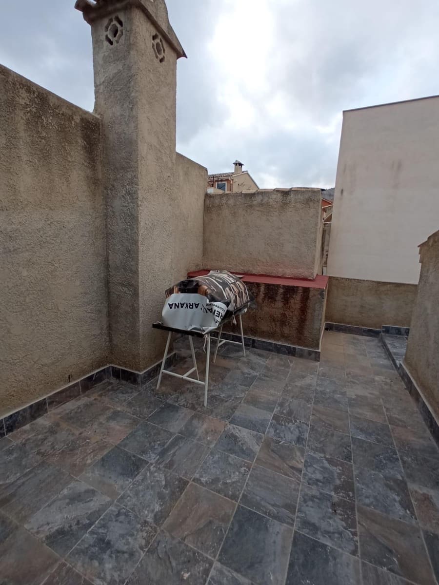 5 soveværelse Byhus til salg i Orxeta med garage - € 319.900 (Ref: 9191064)