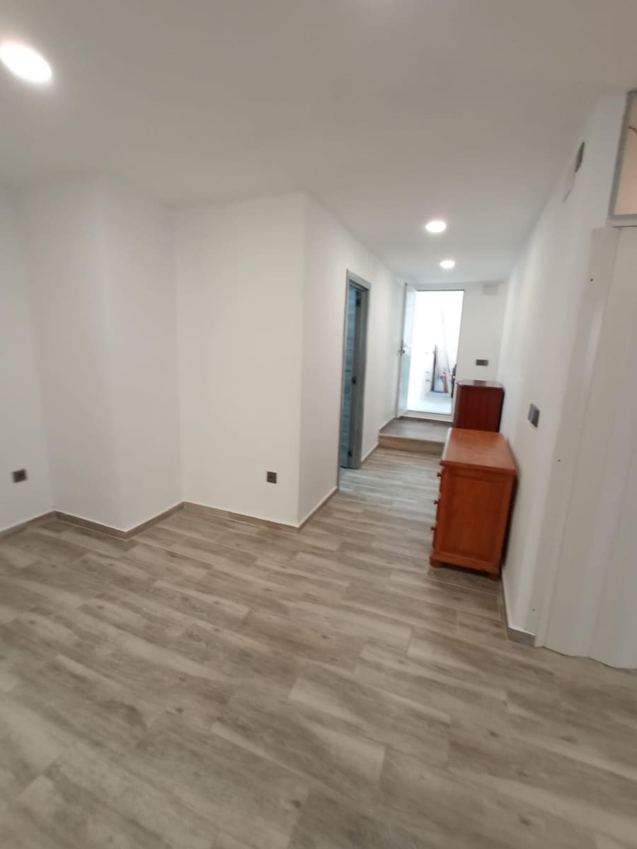 5 soveværelse Byhus til salg i Orxeta med garage - € 319.900 (Ref: 9191064)