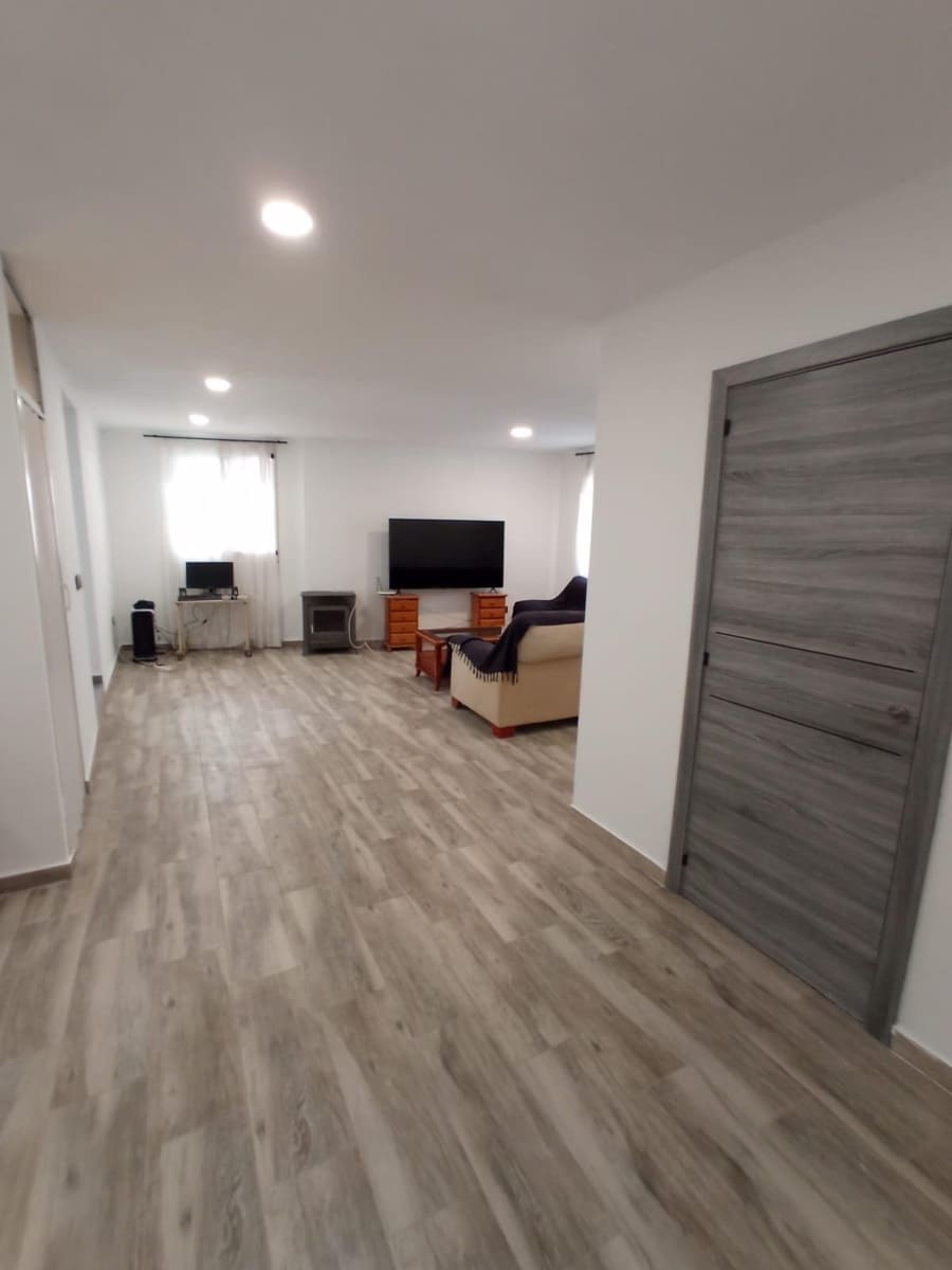 5 soveværelse Byhus til salg i Orxeta med garage - € 319.900 (Ref: 9191064)