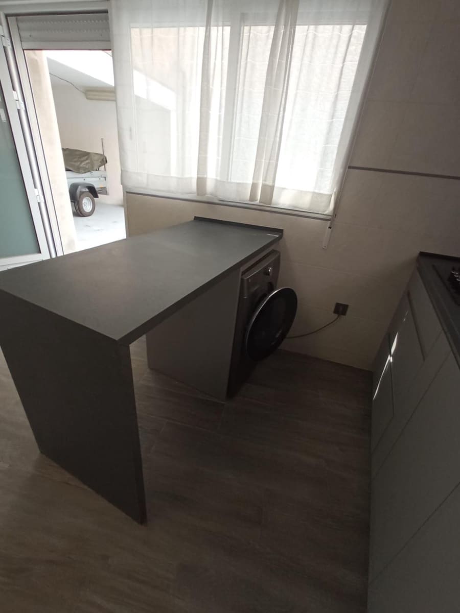 5 soveværelse Byhus til salg i Orxeta med garage - € 319.900 (Ref: 9191064)