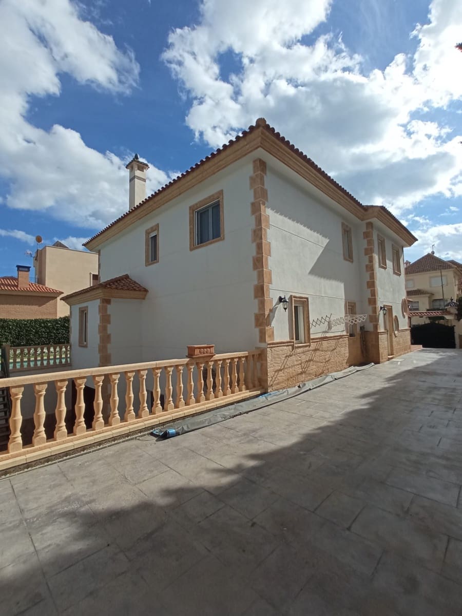 6 soverom Villa til salgs i Jijona / Xixona med svømmebasseng garasje - € 699 000 (Ref: 9347376)