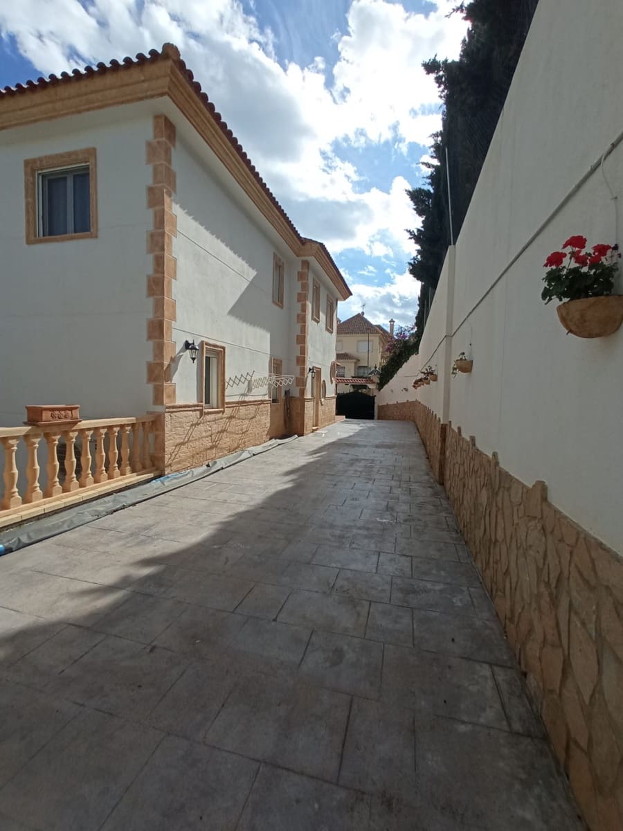 6 soverom Villa til salgs i Jijona / Xixona med svømmebasseng garasje - € 699 000 (Ref: 9347376)