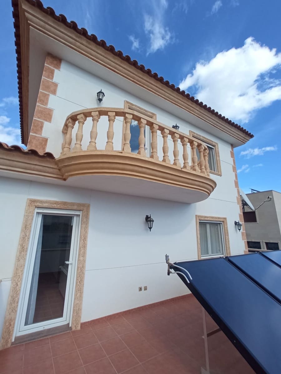 6 soverom Villa til salgs i Jijona / Xixona med svømmebasseng garasje - € 699 000 (Ref: 9347376)