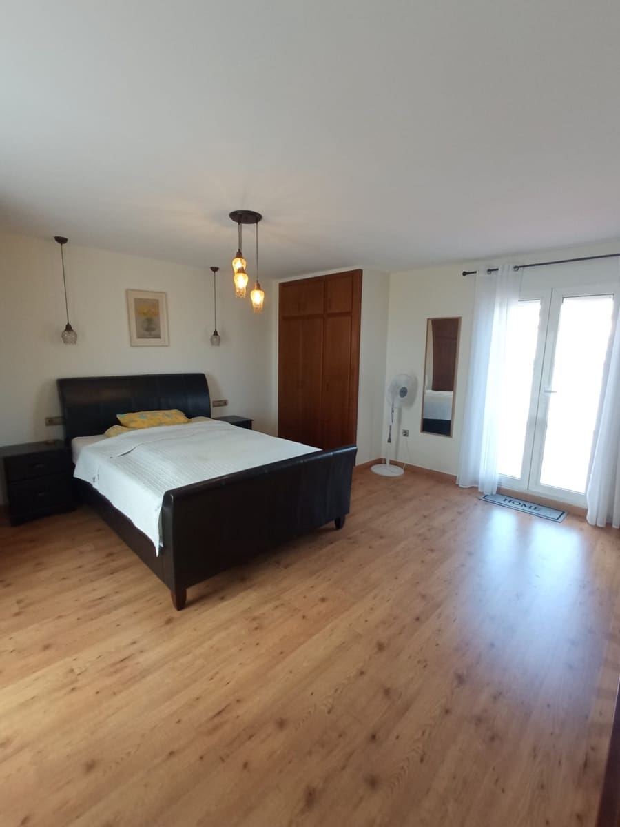 6 soverom Villa til salgs i Jijona / Xixona med svømmebasseng garasje - € 699 000 (Ref: 9347376)