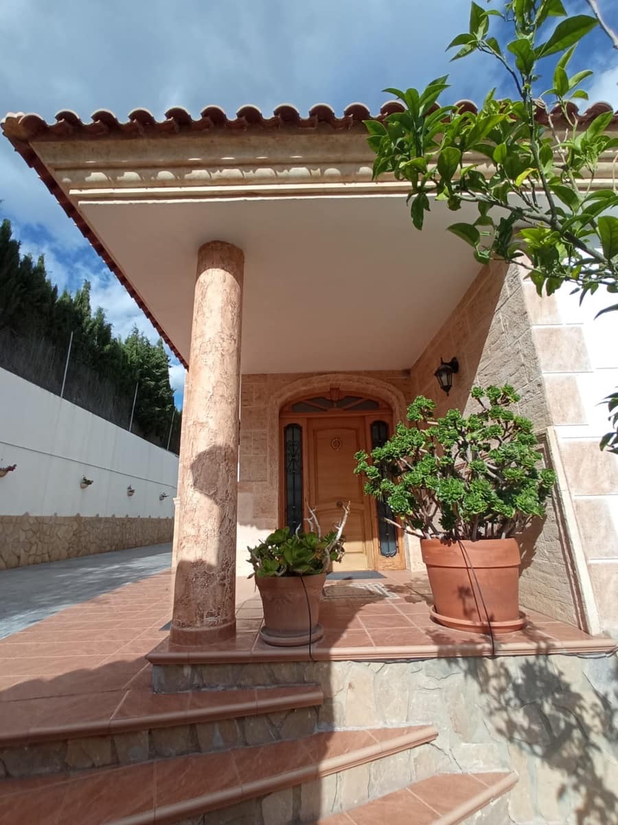 6 soverom Villa til salgs i Jijona / Xixona med svømmebasseng garasje - € 699 000 (Ref: 9347376)