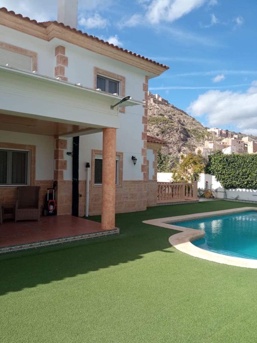 6 soverom Villa til salgs i Jijona / Xixona med svømmebasseng garasje - € 699 000 (Ref: 9347376)