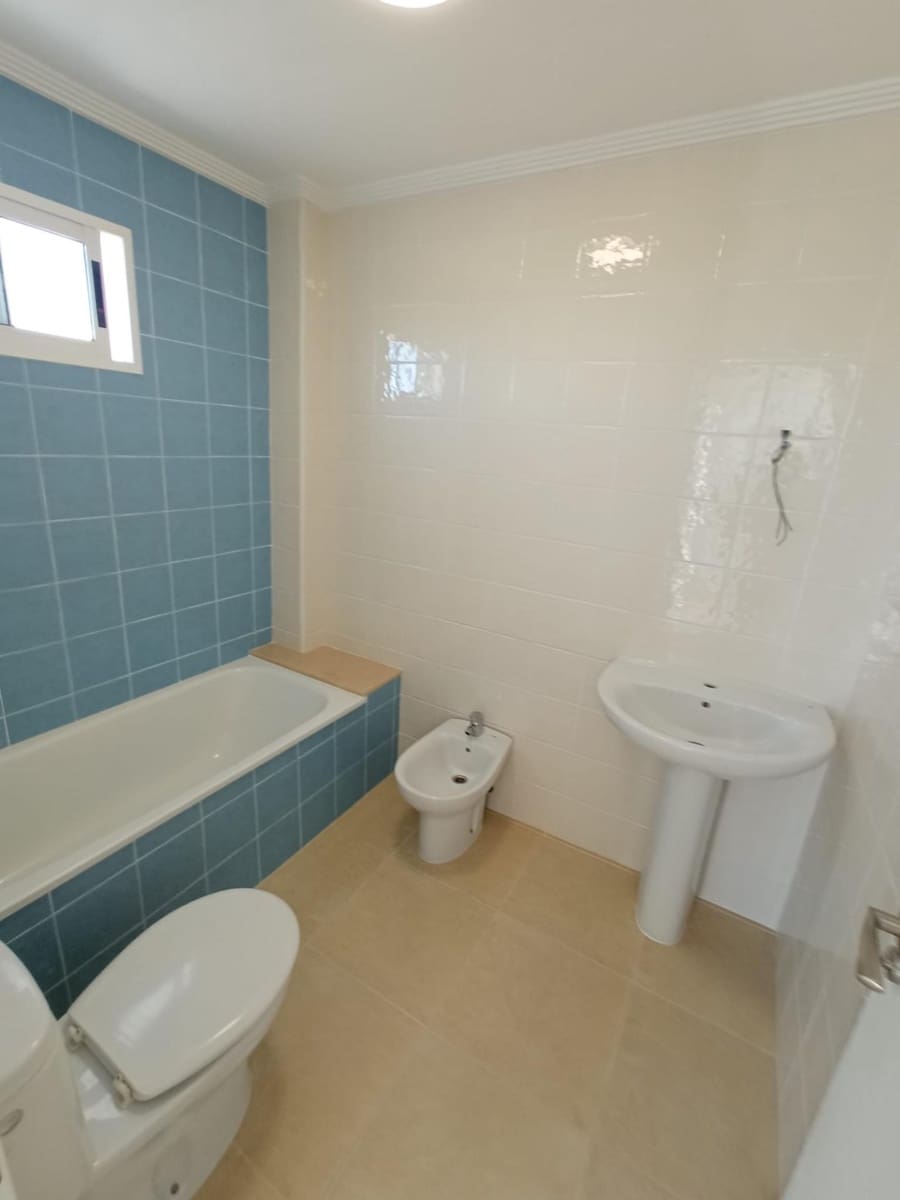 3 bedroom Villa for sale in San Fulgencio with pool - € 275,000 (Ref: 9406895)