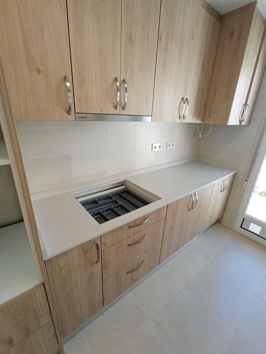 3 bedroom Villa for sale in San Fulgencio with pool - € 275,000 (Ref: 9406895)