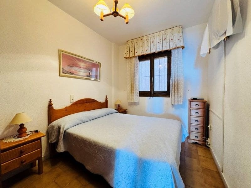 2 sypialnia Apartament na sprzedaż w Torrevieja z garażem - 220 000 € (Ref: 9437133)