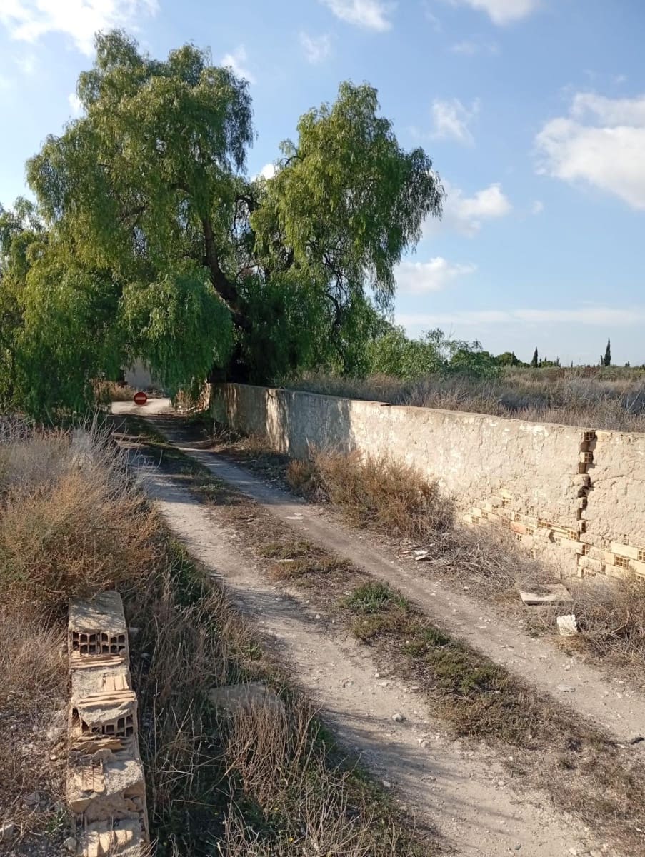 Mark till salu i Muchamiel / Mutxamel - 239 000 € (Ref: 9462108)