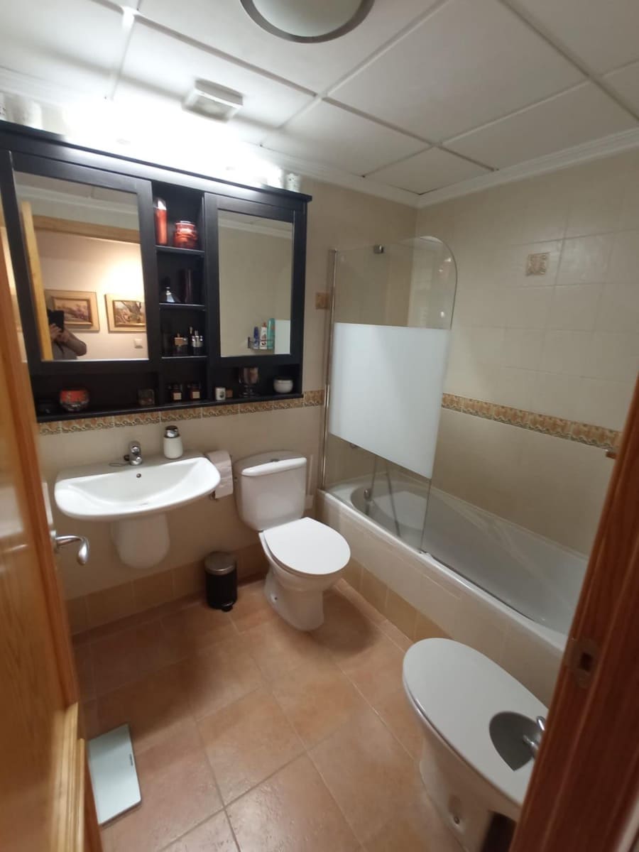 2 Zimmer Penthouse zu verkaufen in El Campello mit Pool Garage - 250.000 € (Ref: 9462109)