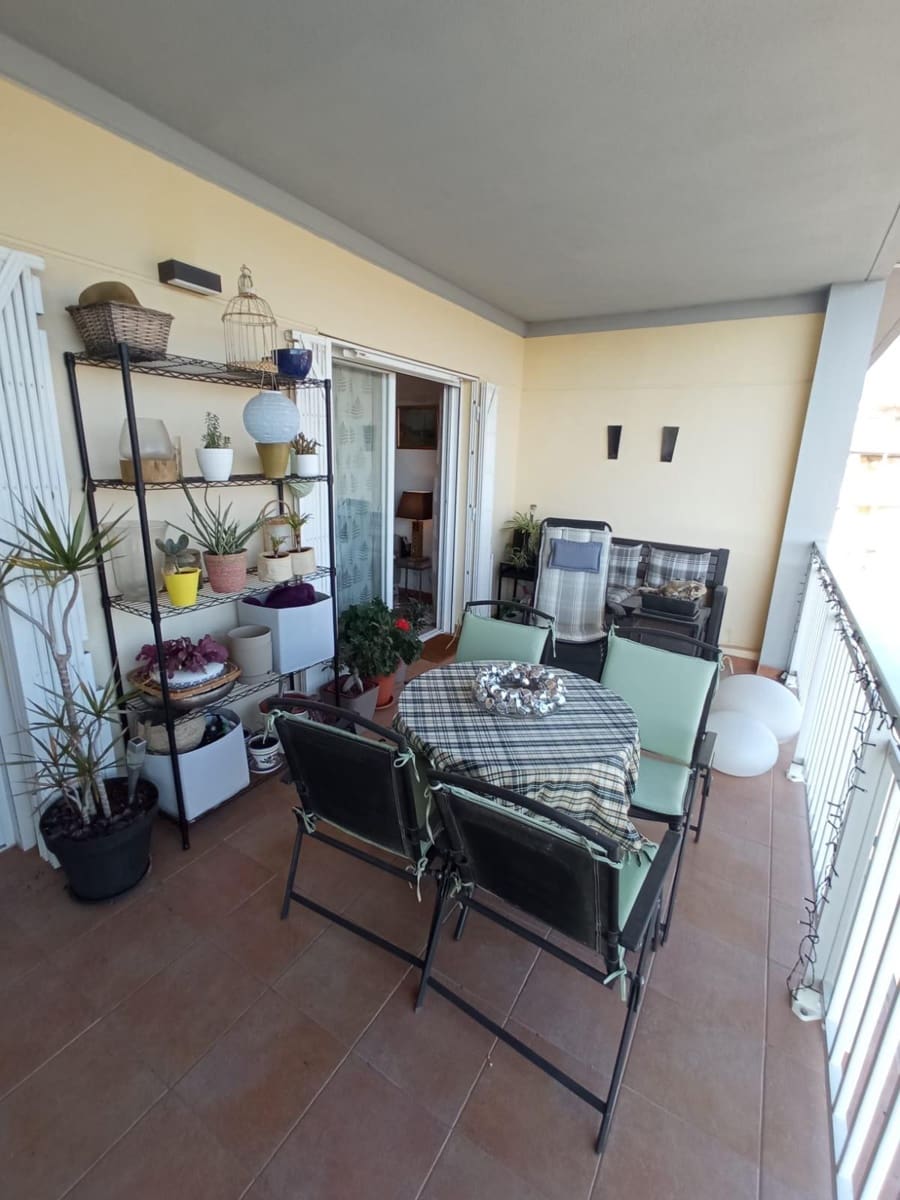 2 Zimmer Penthouse zu verkaufen in El Campello mit Pool Garage - 250.000 € (Ref: 9462109)