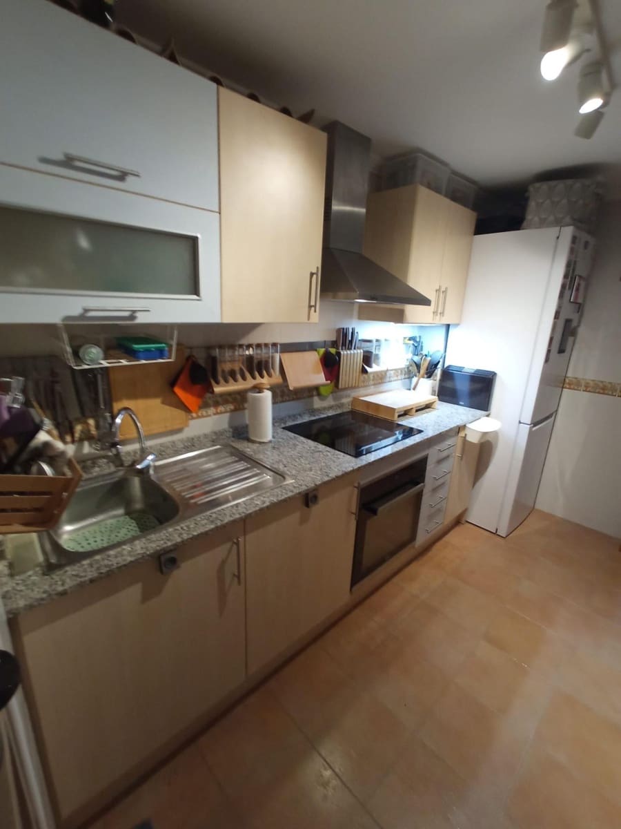 2 Zimmer Penthouse zu verkaufen in El Campello mit Pool Garage - 250.000 € (Ref: 9462109)