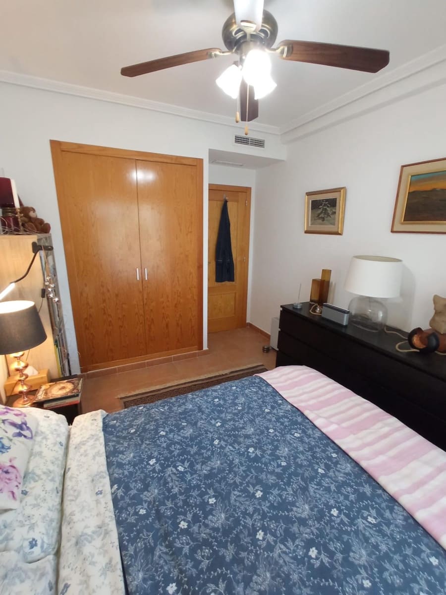 2 Zimmer Penthouse zu verkaufen in El Campello mit Pool Garage - 250.000 € (Ref: 9462109)