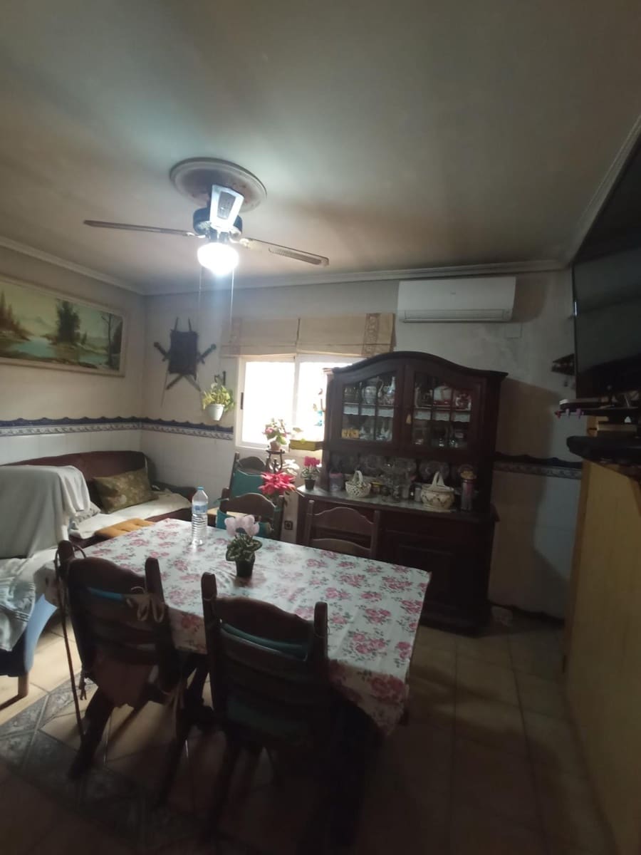 4 soveværelse Villa til salg i Muchamiel / Mutxamel med swimmingpool garage - € 350.000 (Ref: 9611568)