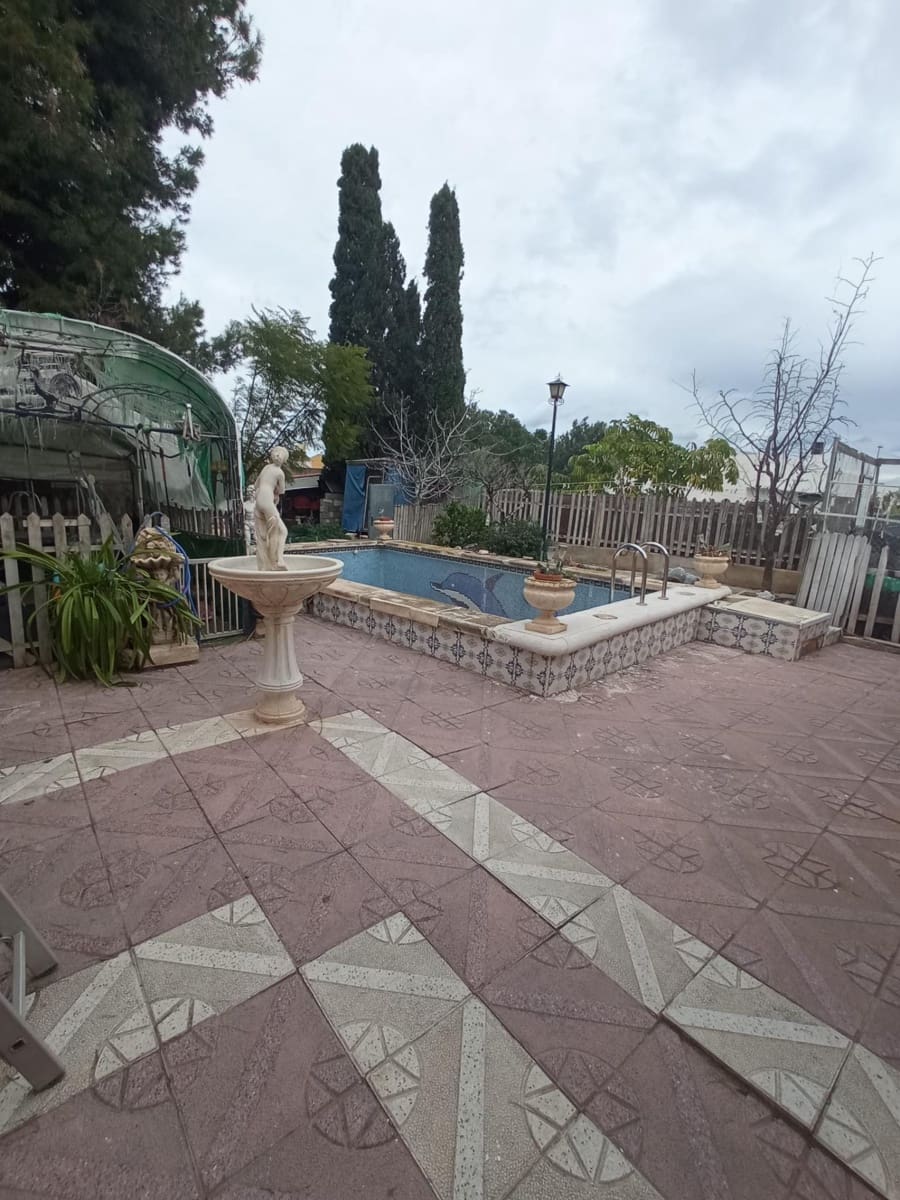 4 soveværelse Villa til salg i Muchamiel / Mutxamel med swimmingpool garage - € 350.000 (Ref: 9611568)