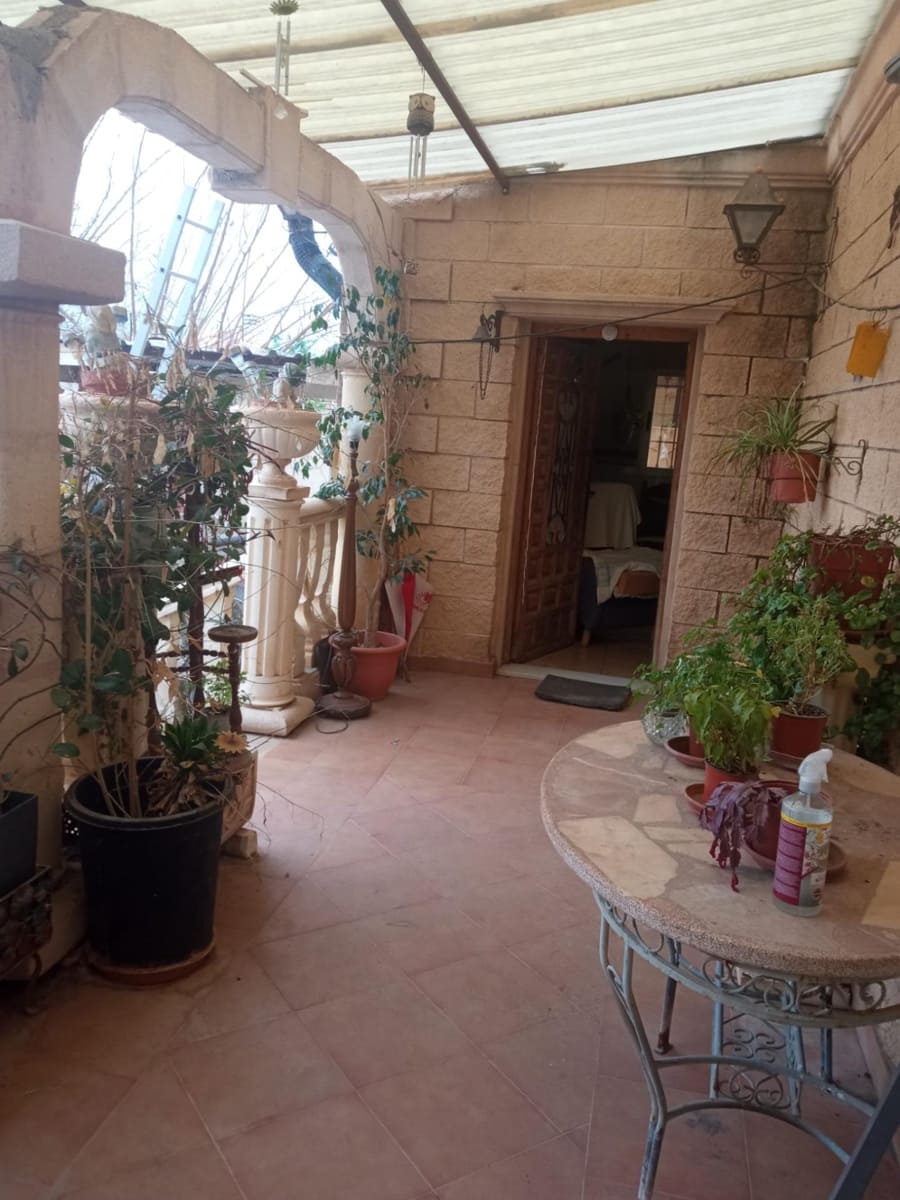 4 soveværelse Villa til salg i Muchamiel / Mutxamel med swimmingpool garage - € 350.000 (Ref: 9611568)